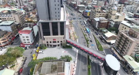 シーザー メトロの外観